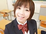 顔に似合わない淫語を囁きながら主観で口愛＆手コキする女子校生