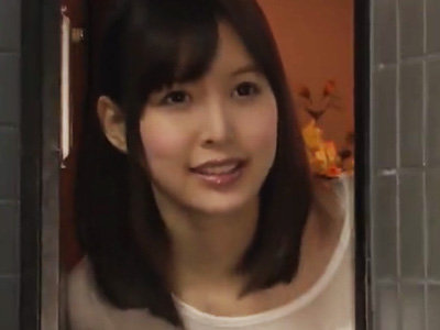 エロママが下着姿で息子を誘惑して禁断の濃厚親子ファック