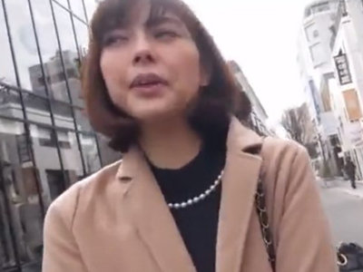 不倫希望の素人妻はお掃除フェラまで完璧なドいやらしいｗ