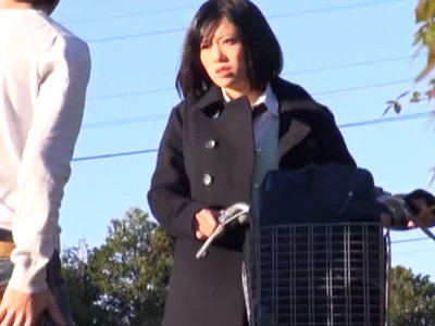 帰宅中の女子校生を袋詰めにして拉致！人気の無い場所で青姦レイプｗ