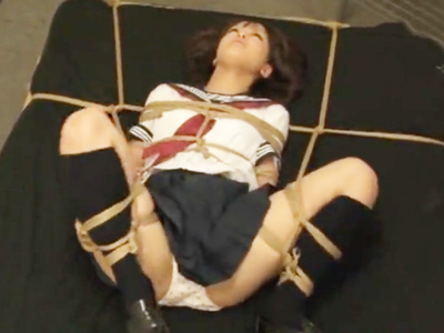 「ぃっやっ！ヤメて…」泣きながらも気持ち良くて絶頂してしまう生意気女子校生ギャル